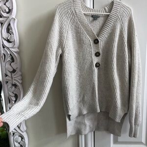 Falls Creek high low sweater